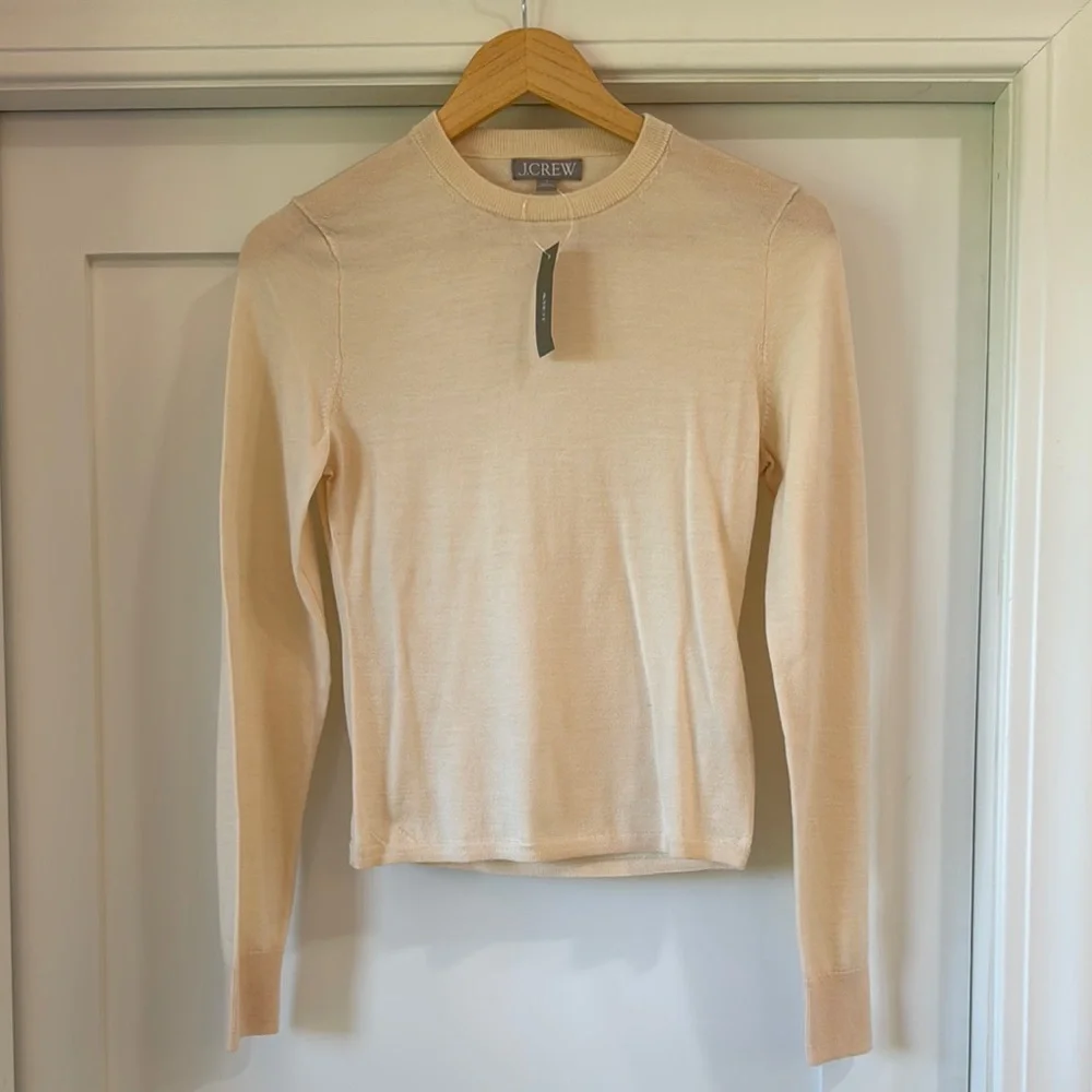 J.Crew Soft Beige Long Sleeve Top - Picture 1 of 1